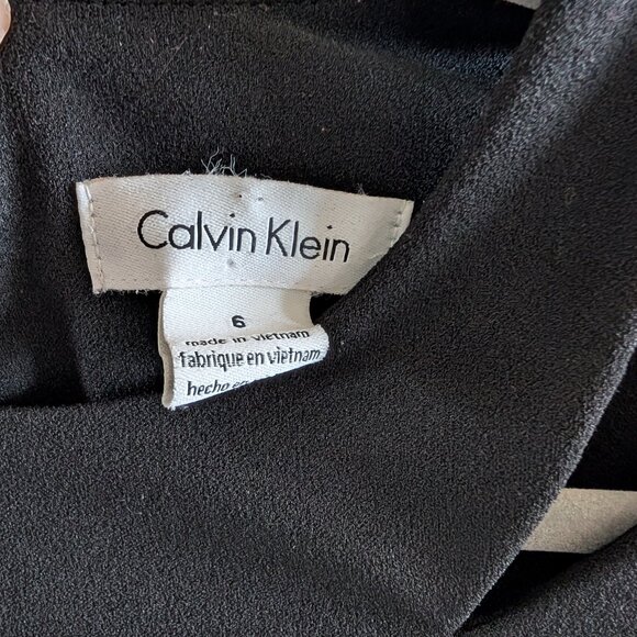 Calvin Klein Black Midi Dress Cutout Shoulders Size 6 Gold Back Zipper LBD - Picture 4 of 12